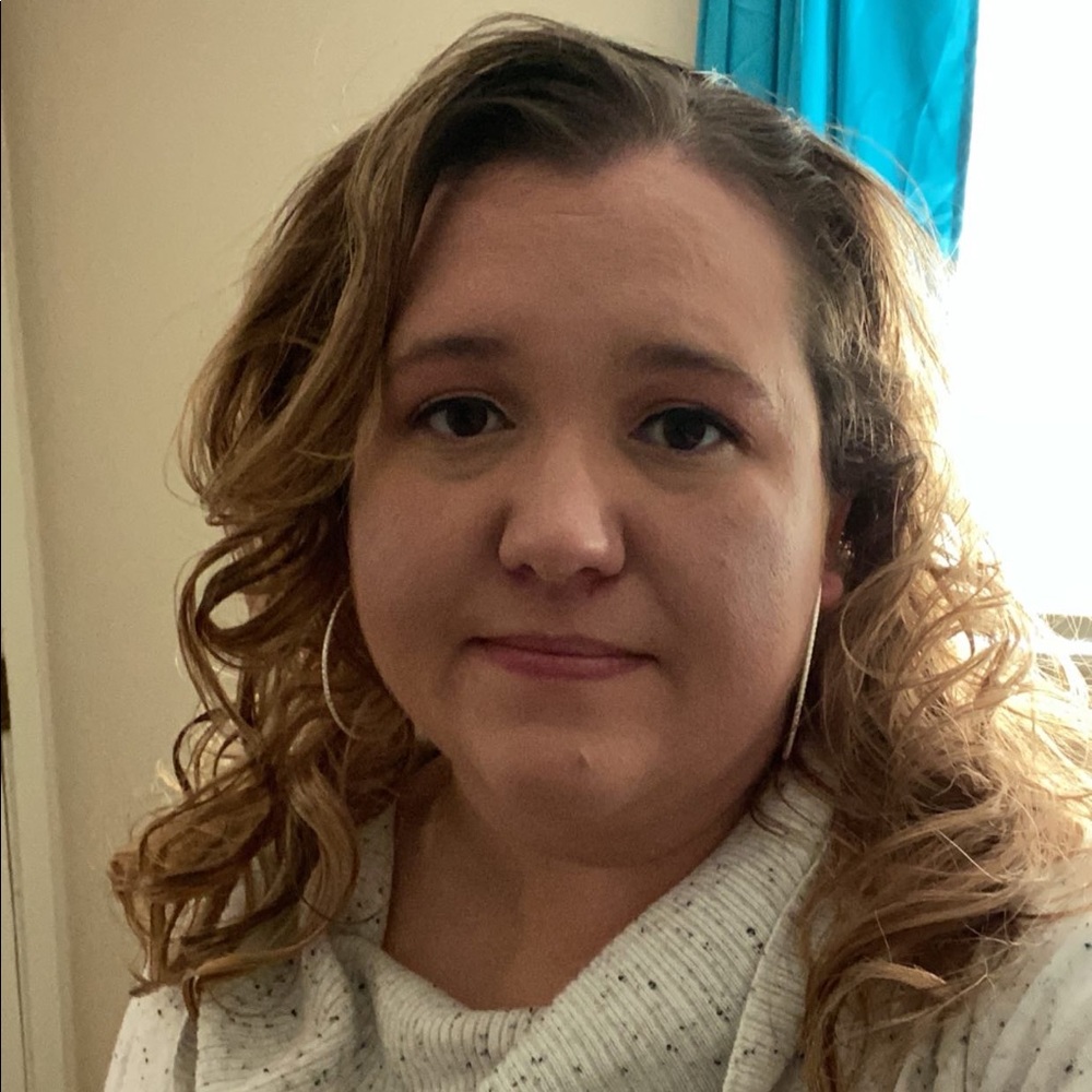 Meet your Posher, Jacquelyn